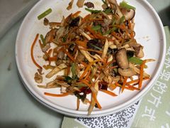 -梁家大院•农家菜(昆山会展中心店)