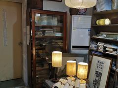 -邊城書店