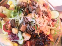 牛肉烤鸡沙拉-幸薈飯堂