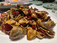 -嗨辣小聚·盘锦河蟹·海鲜烧烤龙虾(盘锦十年好店)