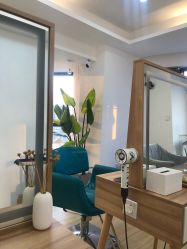 -E.L.K造型momopark店