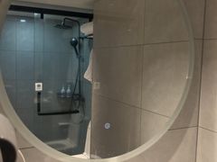-格林豪泰酒店(西关十字兰大二院解放门店)