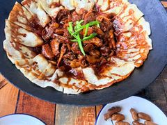 -皖北巫氏三胖地锅鸡(长淮总店)