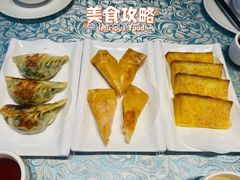 巴扎云南上素鸡丝炸春卷-巴扎美食·新疆菜·西域歌舞表演餐厅(新疆大厦店)