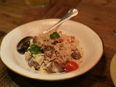 -SISTERS BAR RESTAURANT川意酒馆(嘉善老市H楼店)
