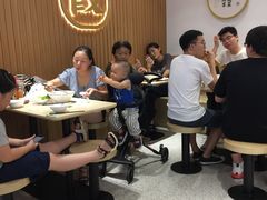 等位区-袁记云饺(鼓楼店)