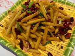 -肥肥虾庄·金牌油焖大虾(汉口城市广场店)