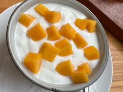 格兰拉麦片配酸奶-TIENSTIENS将将(三里屯店)