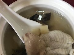 -石家饭店中市店