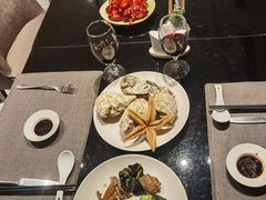 -唐拉雅秀酒店-西锦汇空中BBQ·思创餐厅