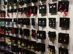 -鸿通城购物中心