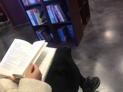 -当当梅溪书院(步步高梅溪新天地店)