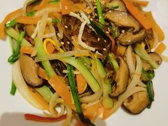 -萨拉伯尔水源素问店·韩国宫廷料理(人民路店)