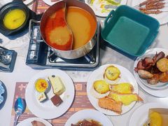 -金马门国际美食百汇(珞喻路店)