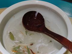 莼菜银鱼羹-探花·意境江南菜·唐伯虎文化体验店·松鼠桂鱼(观前店)