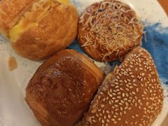 -亚龙湾希尔顿自助餐厅·海鲜·烧烤·沙滩BBQ·现场乐队