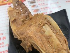 -孔一凡·手工饺子(时尚明苑店)