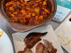 -雀蓝川菜(奥体广场店)