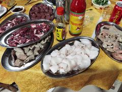 -五洞培记山庄·鲜牛肉火锅