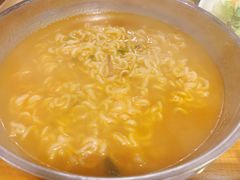 -万兴佳烤肉·长白山老味道(东岸里店)