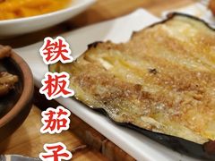 -霄汉牛三鲜湖北砂锅菜(万松园2店)
