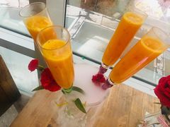 -蜜桃餐厅·伴山(湖滨商业街店)