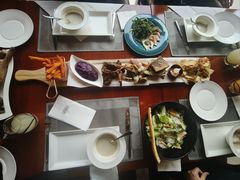 -东西风牛排馆周末烧烤自助(首都机场希尔顿店)