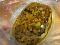 -中东大市场美食城