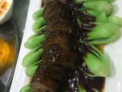 -梅龙镇酒家(南京西路总店)