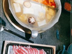 -湊湊火锅·茶憩(打浦桥日月光店)