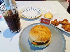 -必胜客(万象城二期店)