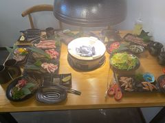 -一汀七輪燒·炭火烤肉自助专研店(万达店)