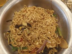 -破瓦寒窑·地摊烤羊排