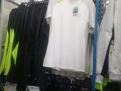 -迪卡侬(高新万达店)