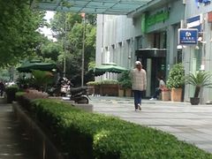 -上海浦东丽晟假日酒店