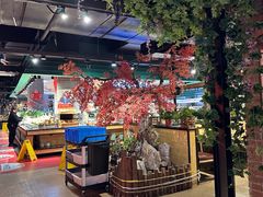-釜御山海鲜烤肉火锅自助(新城市中心店)