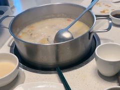 -煲王粤菜餐厅(中侨中心店)