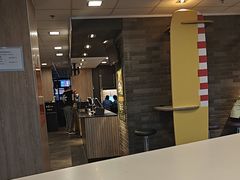 -麦当劳(国家体育场南路店)