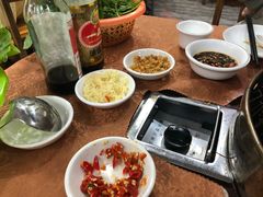 -濠轩阁特色生蚝火锅(水湾路店)