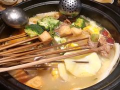 -两三事小郡肝串串香火锅(桂庙店)