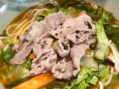-百春原湖南牛肉粉(百联世纪店)