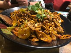 -拿渡麻辣香锅(银泰创意城店)