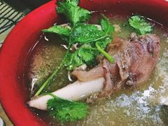 羊骨汤-新凯旋烧烤·燕姐千岛湖土菜