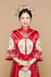 -LOVINA洛维娜婚纱礼服