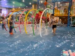 -水王国温泉水世界