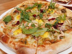 烤鸡奶酪蔬菜披萨-城市大道红炉披萨烘焙坊