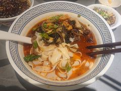 -粉吖吖·邵阳米粉(体育西路店)