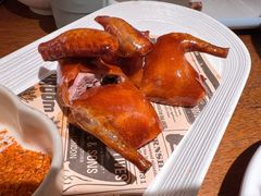 妙龄脆皮乳鸽-乔街深夜食堂·台州菜·高压锅生蚝(杭州总店)