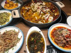 -山城外·非遗酸菜鱼(财富中心店)