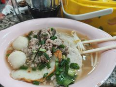 -榮泰米粉湯(Left Shop)